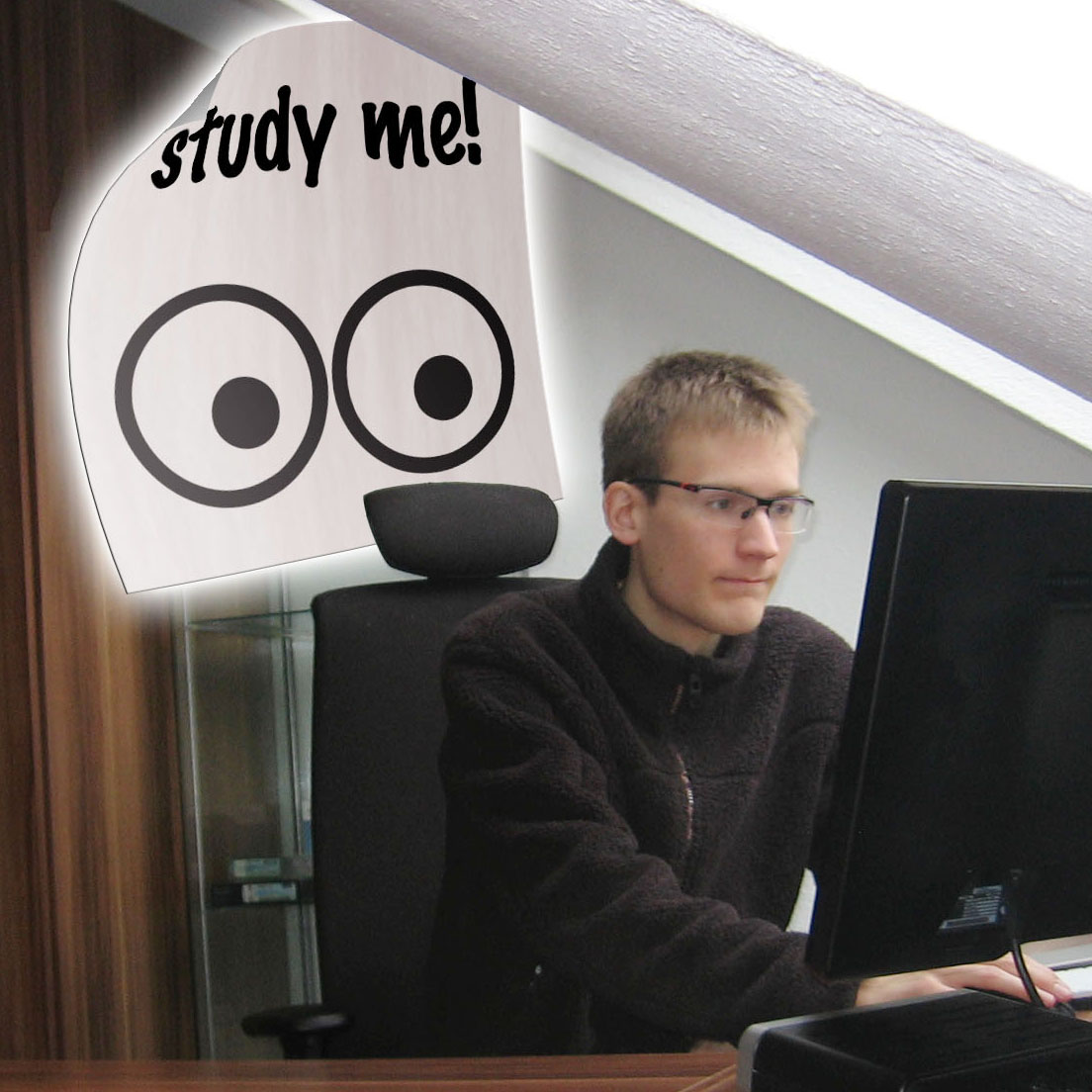 Me being busy ill a post-it saying "duty me" is floating above my head, watching me with big eyes.